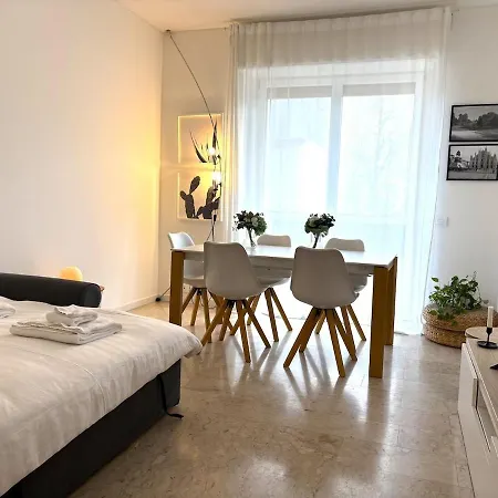 4 Mi Apartment